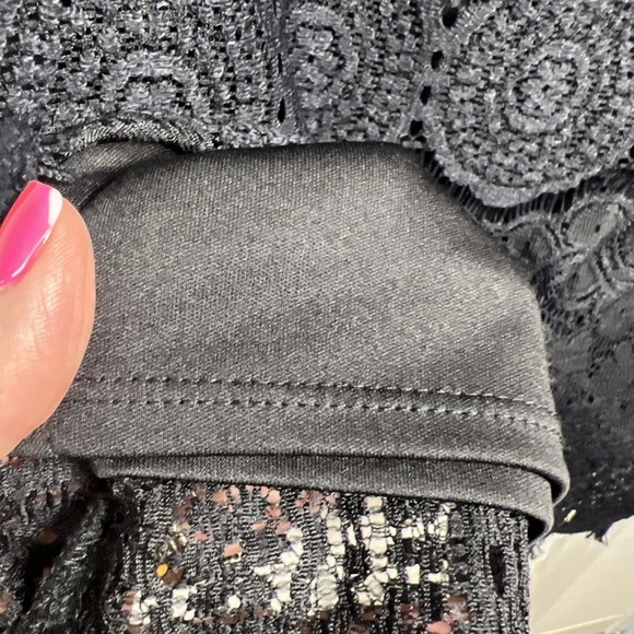 Laundry by Shelli Segal Lace Short Sleeve Scallop Hem Shift Dress Size 8 Black - Picture 7 of 10